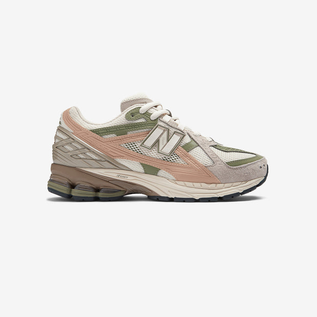 Sneakers New Balance Lifestyle M1906NE Beige